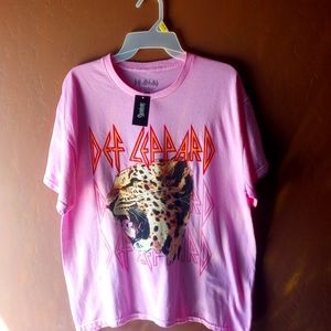 Def Leppard Graphic T